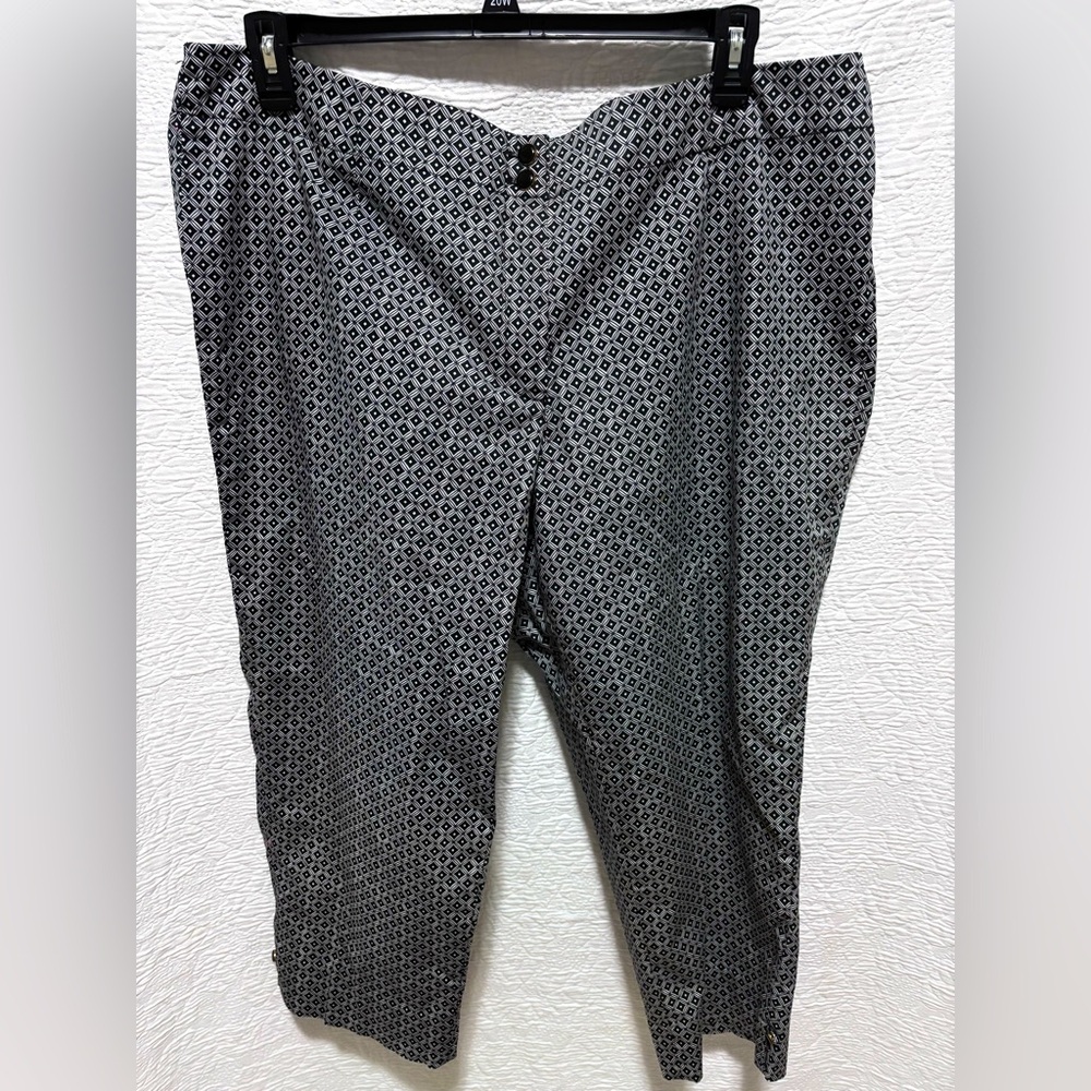 Talbots women’s cotton and spandex capris